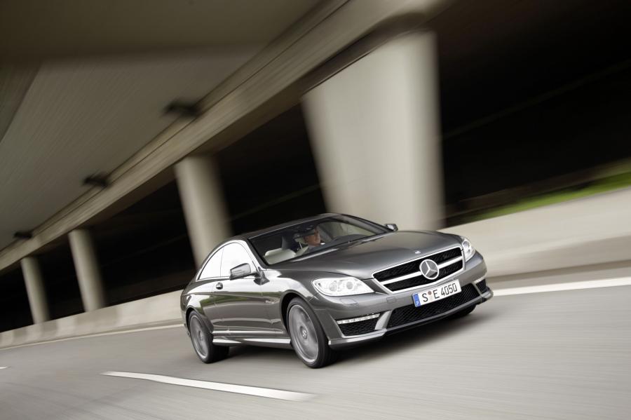  Mercedes-Benz CL63 AMG 2011 года  (фото 11 из 62)